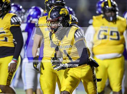 Thumbnail 3 in King/Drew vs. Palisades (CIF LACS Division 1 Final) photogallery.