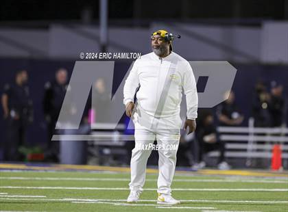 Thumbnail 2 in King/Drew vs. Palisades (CIF LACS Division 1 Final) photogallery.