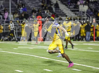 Thumbnail 3 in King/Drew vs. Palisades (CIF LACS Division 1 Final) photogallery.
