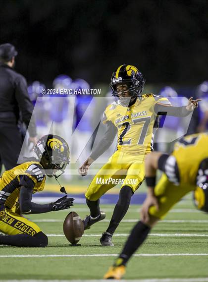 Thumbnail 2 in King/Drew vs. Palisades (CIF LACS Division 1 Final) photogallery.