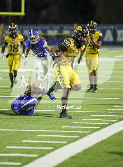 Thumbnail 3 in King/Drew vs. Palisades (CIF LACS Division 1 Final) photogallery.