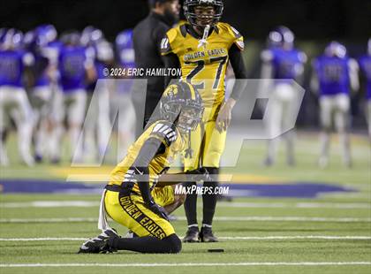 Thumbnail 2 in King/Drew vs. Palisades (CIF LACS Division 1 Final) photogallery.
