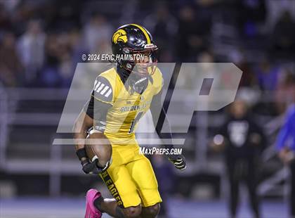 Thumbnail 1 in King/Drew vs. Palisades (CIF LACS Division 1 Final) photogallery.
