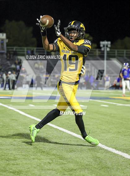 Thumbnail 3 in King/Drew vs. Palisades (CIF LACS Division 1 Final) photogallery.