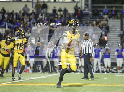 Thumbnail 1 in King/Drew vs. Palisades (CIF LACS Division 1 Final) photogallery.