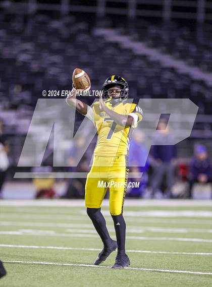 Thumbnail 3 in King/Drew vs. Palisades (CIF LACS Division 1 Final) photogallery.