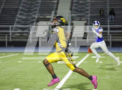 Thumbnail 2 in King/Drew vs. Palisades (CIF LACS Division 1 Final) photogallery.