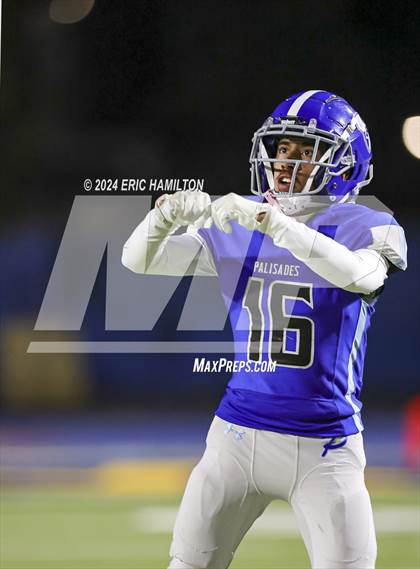 Thumbnail 1 in King/Drew vs. Palisades (CIF LACS Division 1 Final) photogallery.