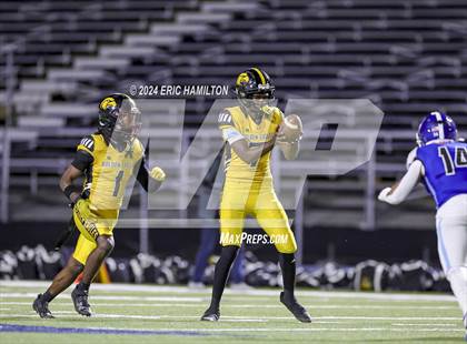 Thumbnail 3 in King/Drew vs. Palisades (CIF LACS Division 1 Final) photogallery.