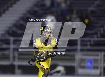 Thumbnail 2 in King/Drew vs. Palisades (CIF LACS Division 1 Final) photogallery.