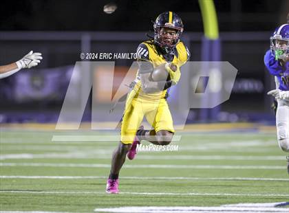 Thumbnail 1 in King/Drew vs. Palisades (CIF LACS Division 1 Final) photogallery.