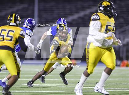 Thumbnail 3 in King/Drew vs. Palisades (CIF LACS Division 1 Final) photogallery.