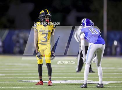 Thumbnail 1 in King/Drew vs. Palisades (CIF LACS Division 1 Final) photogallery.