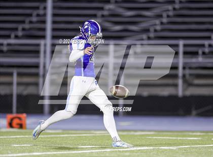 Thumbnail 3 in King/Drew vs. Palisades (CIF LACS Division 1 Final) photogallery.
