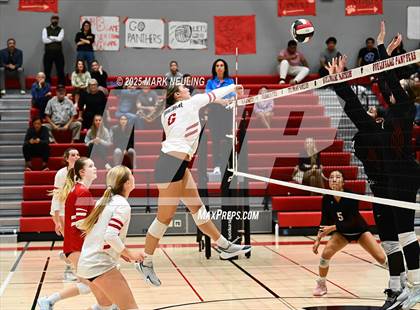 Thumbnail 2 in Aragon @ Burlingame photogallery.