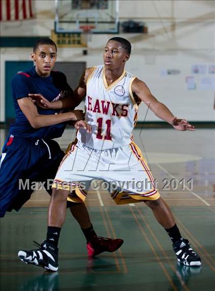 Thumbnail 2 in Leuzinger vs Ocean View (Santa Barbara Holiday Classic) photogallery.