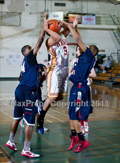 Thumbnail 1 in Leuzinger vs Ocean View (Santa Barbara Holiday Classic) photogallery.
