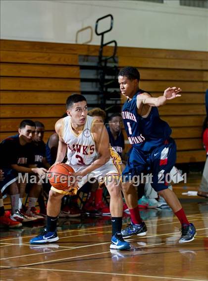 Thumbnail 3 in Leuzinger vs Ocean View (Santa Barbara Holiday Classic) photogallery.
