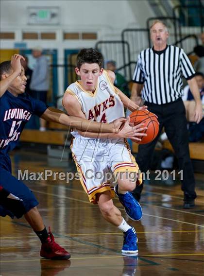 Thumbnail 3 in Leuzinger vs Ocean View (Santa Barbara Holiday Classic) photogallery.