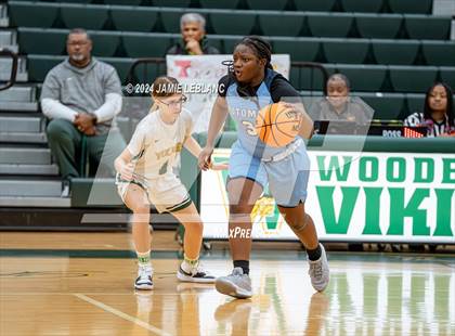 Thumbnail 3 in Potomac Senior @ Woodbridge photogallery.
