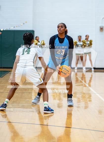 Thumbnail 3 in Potomac Senior @ Woodbridge photogallery.