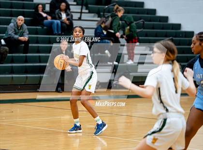Thumbnail 3 in Potomac Senior @ Woodbridge photogallery.