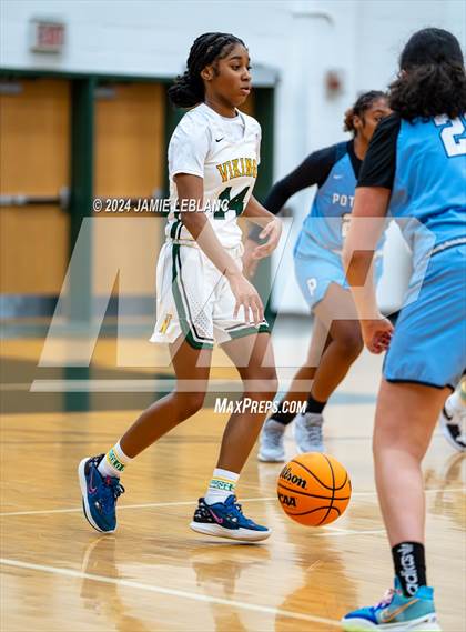 Thumbnail 3 in Potomac Senior @ Woodbridge photogallery.