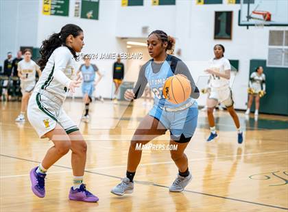 Thumbnail 3 in Potomac Senior @ Woodbridge photogallery.