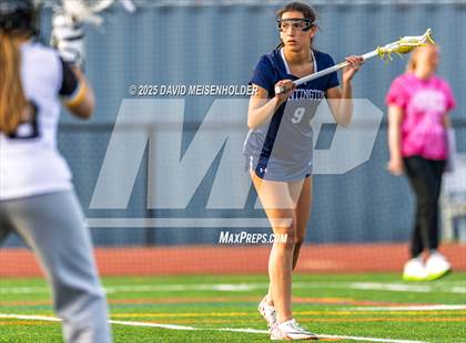 Thumbnail 3 in Huntington @ Commack photogallery.