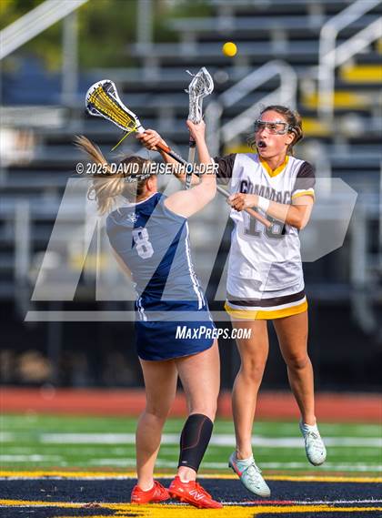 Thumbnail 3 in Huntington @ Commack photogallery.