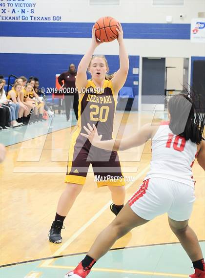 Thumbnail 1 in Deer Park vs South Houston (McDonald's Texas Invitational) photogallery.