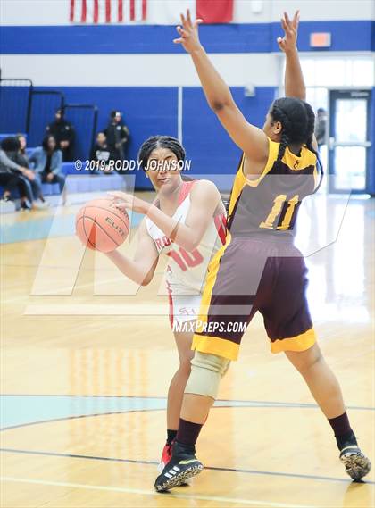 Thumbnail 1 in Deer Park vs South Houston (McDonald's Texas Invitational) photogallery.