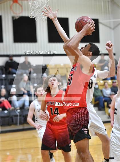 Thumbnail 1 in Gordon @ Strawn photogallery.