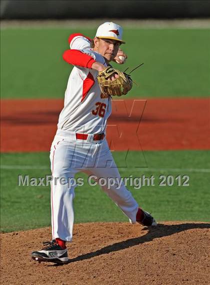Thumbnail 2 in Gilman @ Calvert Hall photogallery.