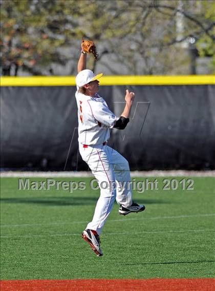 Thumbnail 1 in Gilman @ Calvert Hall photogallery.