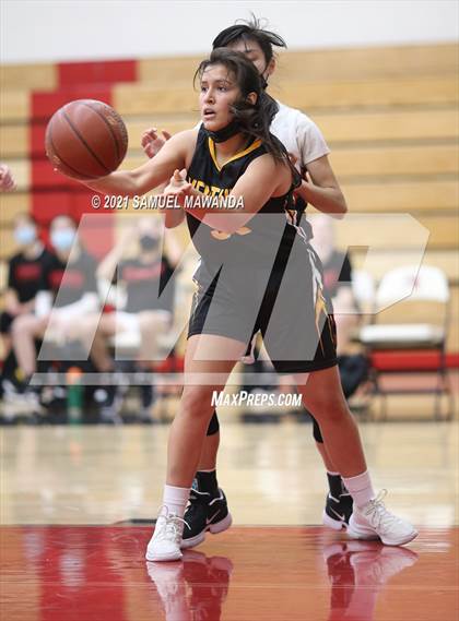 Thumbnail 2 in  Ventura @ Harvard-Westlake photogallery.