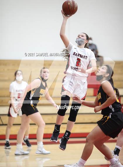 Thumbnail 2 in  Ventura @ Harvard-Westlake photogallery.