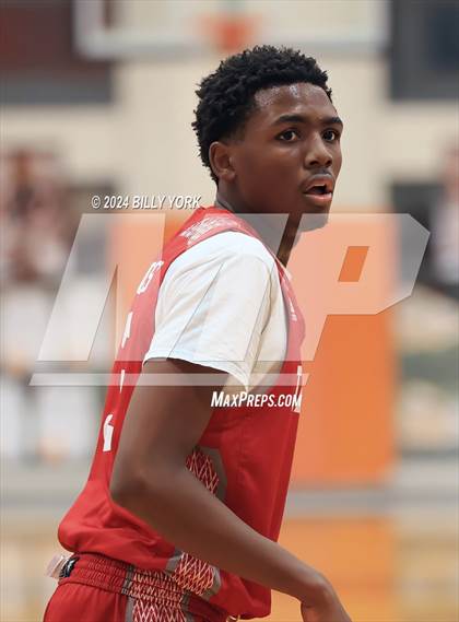 Thumbnail 2 in Terrell vs Chapel Hill photogallery.