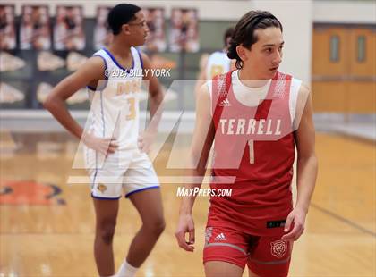 Thumbnail 3 in Terrell vs Chapel Hill photogallery.