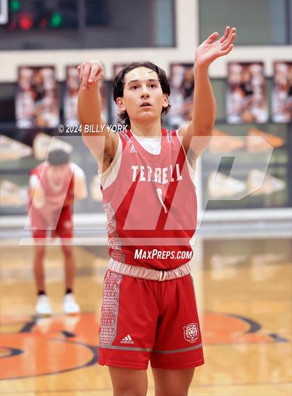 Thumbnail 1 in Terrell vs Chapel Hill photogallery.