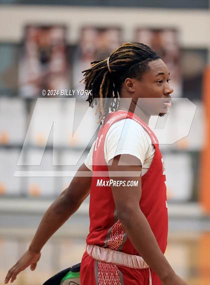 Thumbnail 3 in Terrell vs Chapel Hill photogallery.