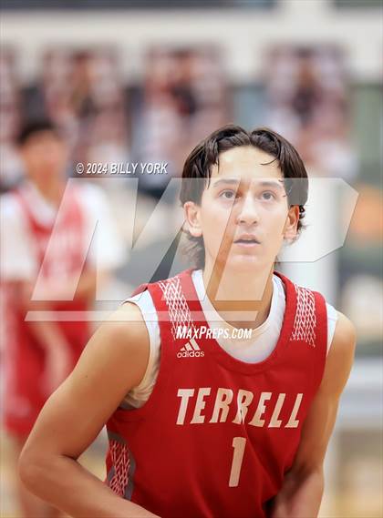 Thumbnail 3 in Terrell vs Chapel Hill photogallery.
