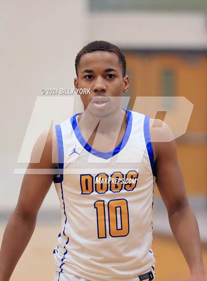 Thumbnail 1 in Terrell vs Chapel Hill photogallery.