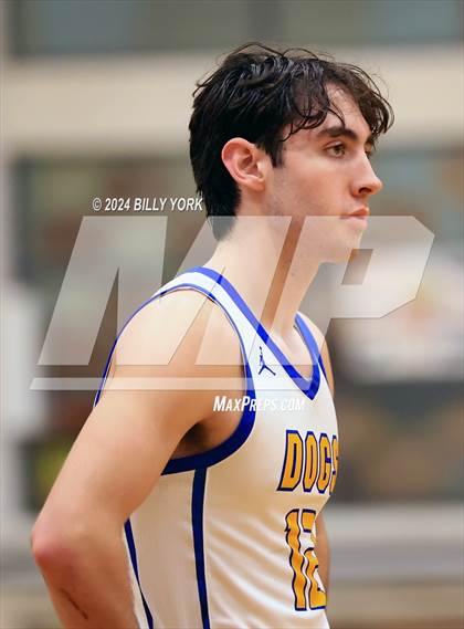 Thumbnail 2 in Terrell vs Chapel Hill photogallery.