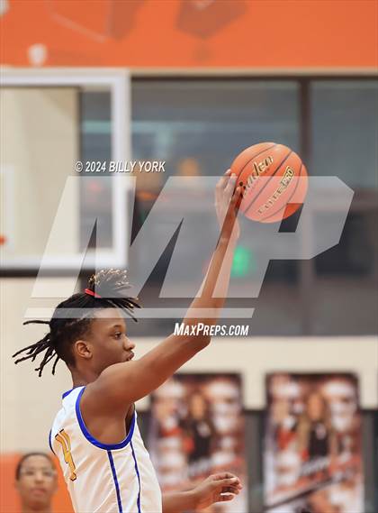 Thumbnail 3 in Terrell vs Chapel Hill photogallery.