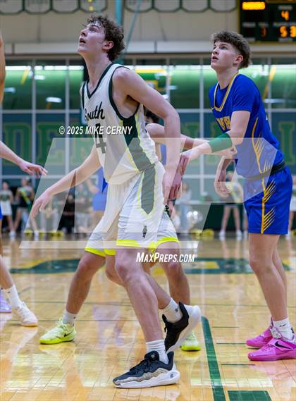 Thumbnail 1 in Olathe South @ Shawnee Mission South photogallery.