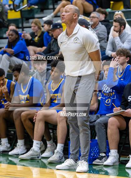 Thumbnail 3 in Olathe South @ Shawnee Mission South photogallery.
