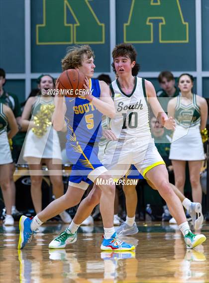 Thumbnail 1 in Olathe South @ Shawnee Mission South photogallery.