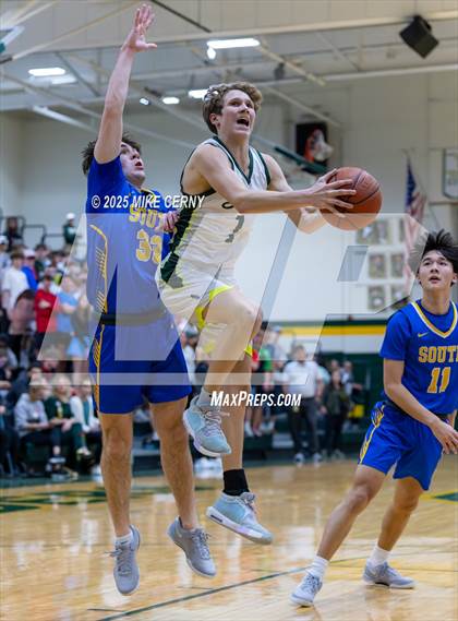 Thumbnail 2 in Olathe South @ Shawnee Mission South photogallery.