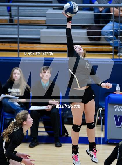 Thumbnail 2 in Crawford vs. Windthorst (UIL 2A Regional Semifinals) photogallery.